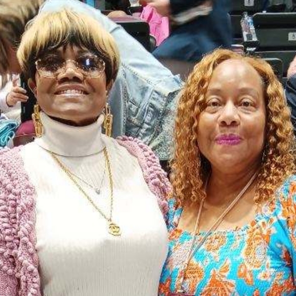 CHANEL CC LOGO GOLD TONE NECKLACE - Picture 12 of 12